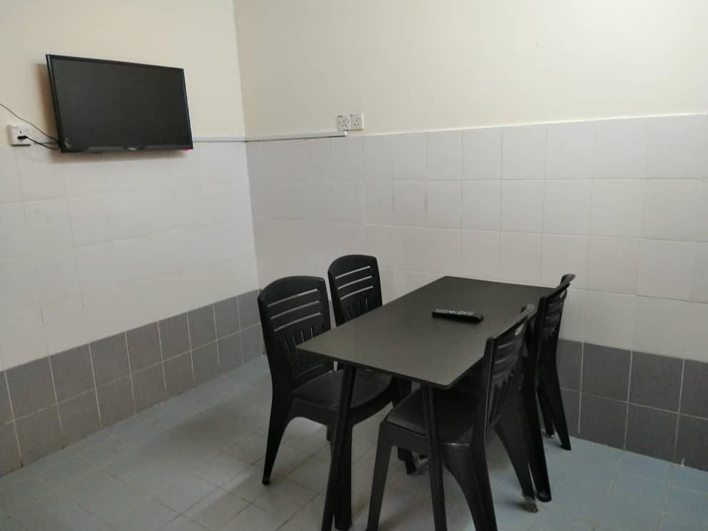 Homestay Kuala Terengganu Near Batu Burok, Hospital Hsnz, Ktcc Mall, Drawbridge C 外观 照片